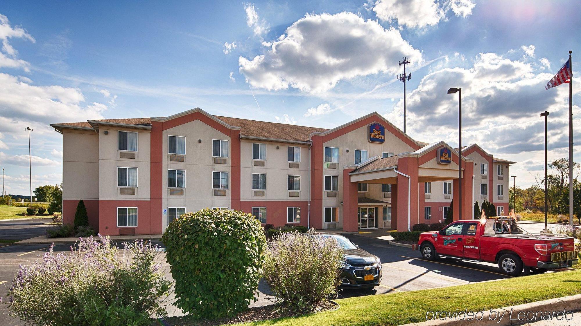 Best Western Penn-Ohio Inn & Suites Hubbard Экстерьер фото